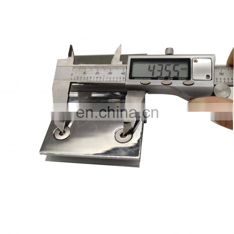Factory Price Zinc Alloy 90 Degree Glass to Glass Shower Door Hinge Glass Clamp for Shower Room