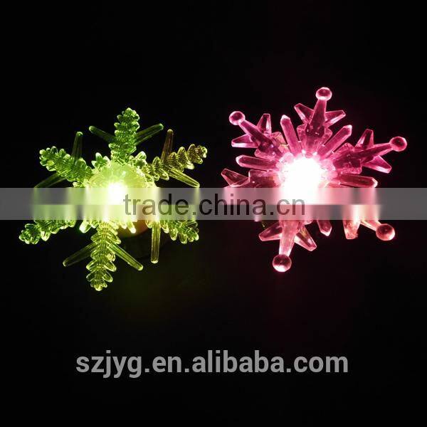 Christmas Transparent Snowflake Led Light Decoration Christmas Street Light with sucker base