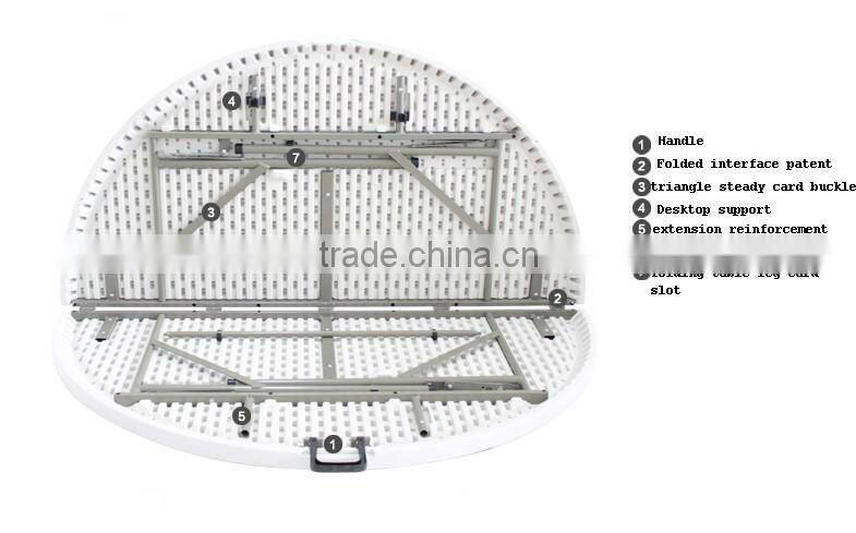 72'' Round Plastic Table
