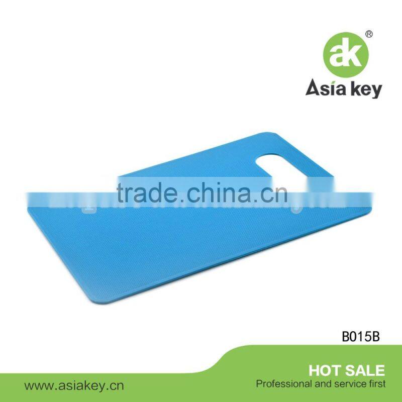Kitchen Gadgets Plastic Cutting Board