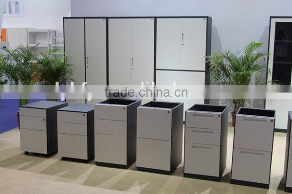 KEFEIYA 3 door metal wardrobe