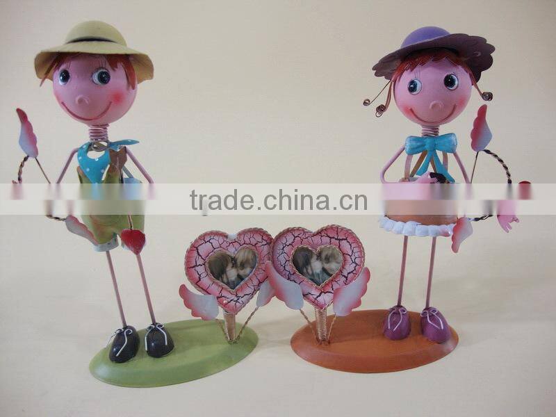 metal doll can used clock