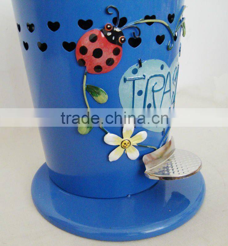 Metal trash for Home and Gargen decoration sx2020