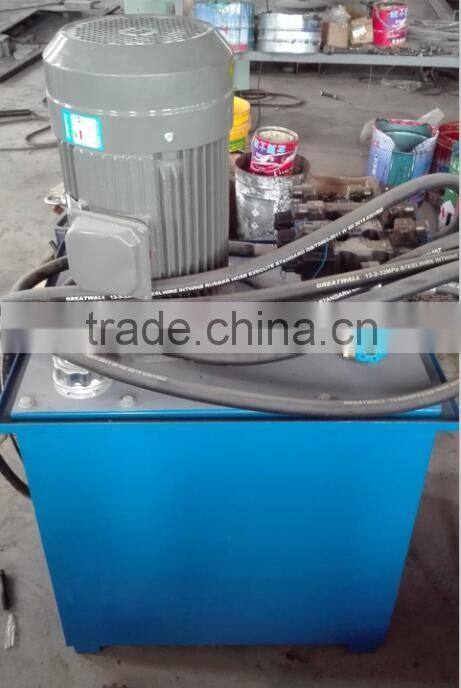 Galvanized roofing tile sheet cold roll forming machine