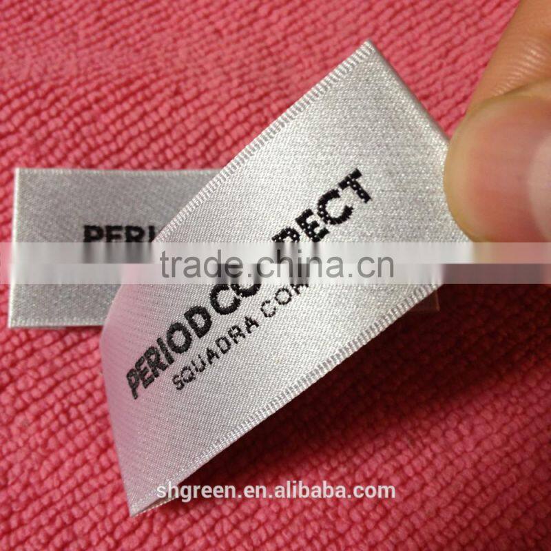 Hot cut fabric end folding main woven labels for garment