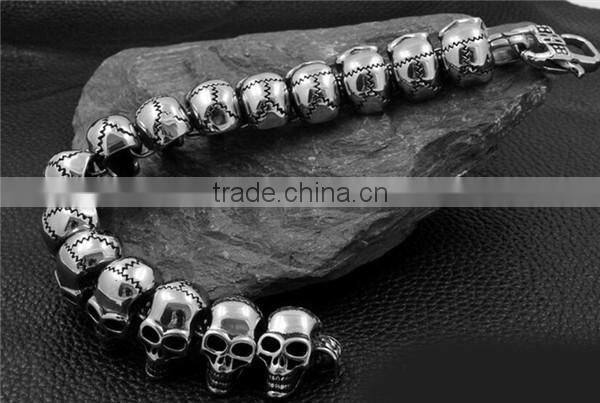 Novelty gift gothic punk skull head chain link bracelet