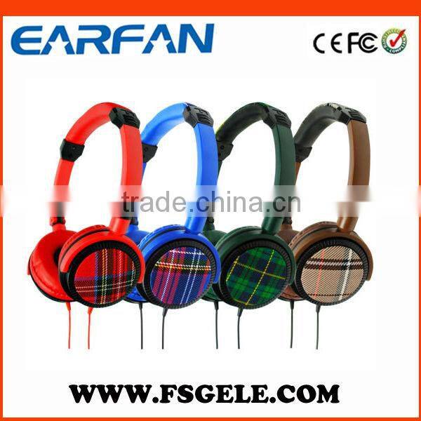 FSG-M003 Customer logo promotional headphone with CE ROHS and factory price