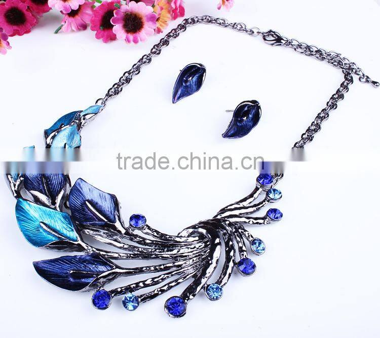 2015 last alloy necklace hot sale Jewelry set for laddy