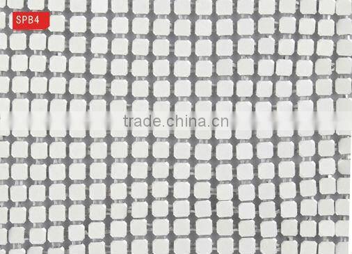 Shimmering mesh metal fabric for screen