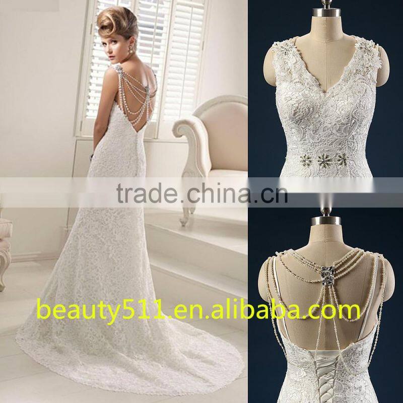 Latest Designs Elegant A-line Beaded Scoop Long Sleeve Floor-length Empire Lace Princess wedding gowns F12801