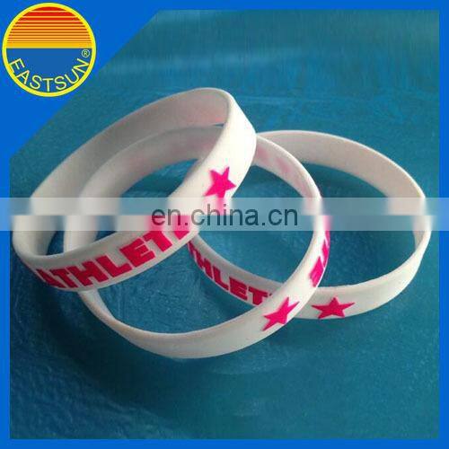 printing logo on promotional bracelet