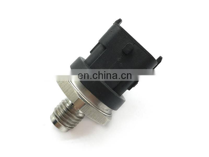 Fuel Rail Pressure Sensor For A-lfa Romeo OEM 0281002405 0281002186 0281002475 0281002788