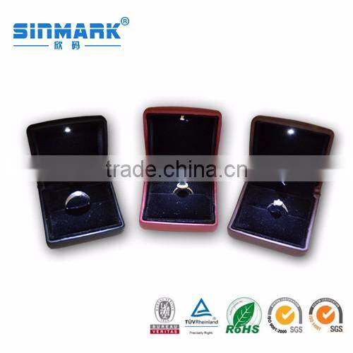 Top popular high quality lighted ring box,engagement ring light box,ring boxes uk