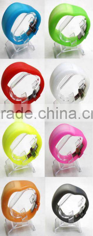 2013 Hot Fashion ODM bracelet LED watch