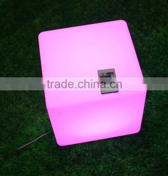 LED light cube with remote control YXF-4343D