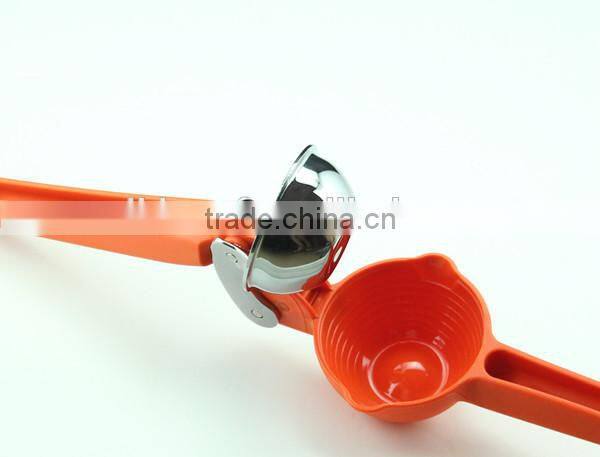 2015 New Practical Large Fresh Lemon Squeezer
