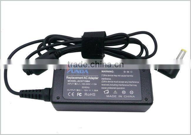 High Quality YUNDA AC Adapter Charger 30w 19v 1.58a for DELL Inspiron 910 1210 laptop