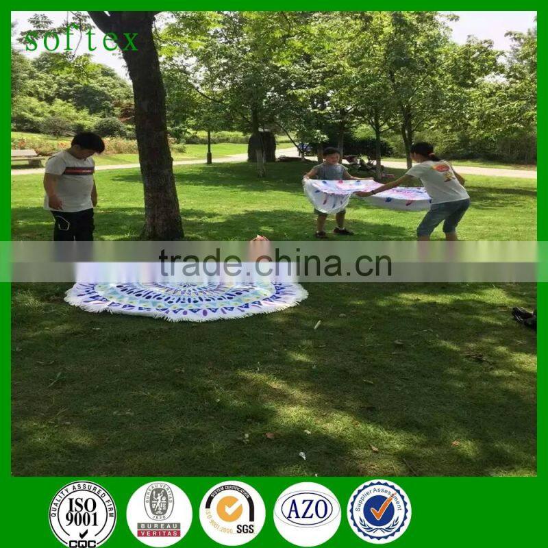 China company wholesale cotton or microfiber printed feather round beach towel