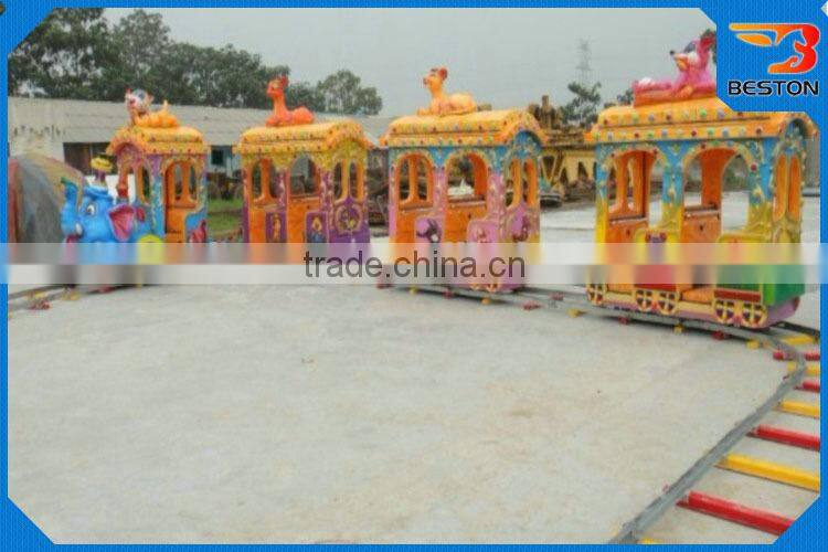 Hot sale mini kids electric amusement outdoor train ride with factory price