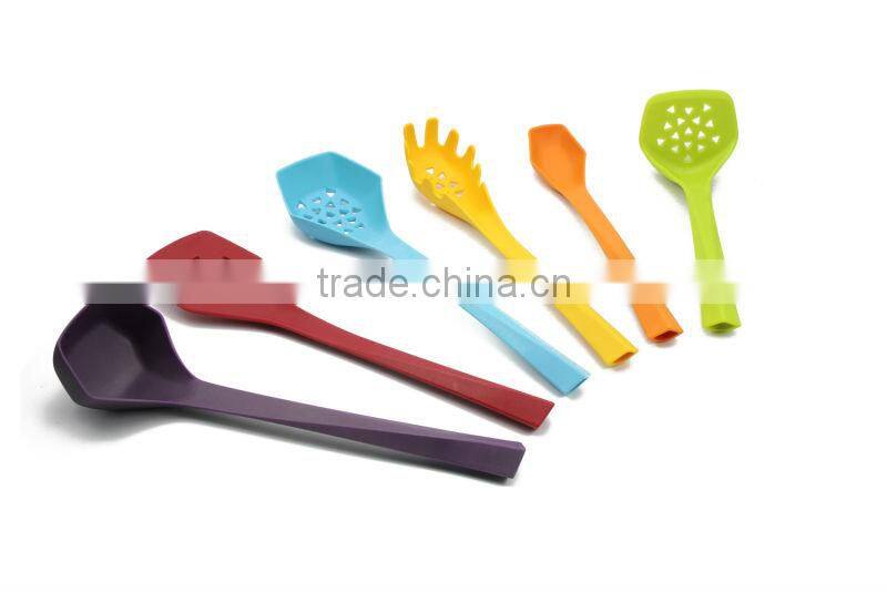 Colorful Pureline Kitchen tool set