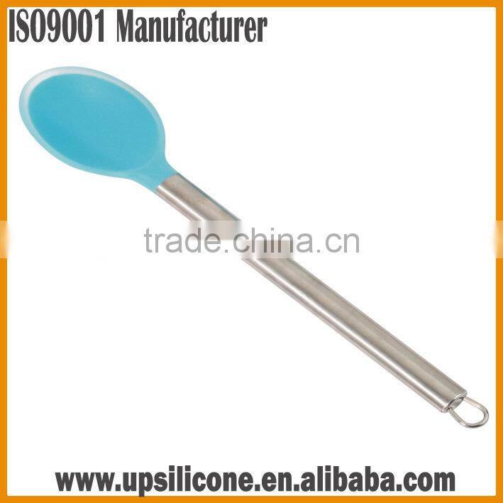 2015 New Full High Quality Kitchen Accessory Silicone Rubber Solid Spoon