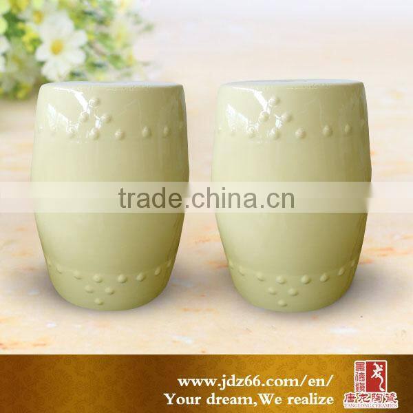 Factory direct sale high gloss milk white glazed outdoor modern stool in china