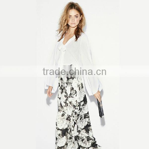 Floral printed wide leg maxi pants for middle age woman