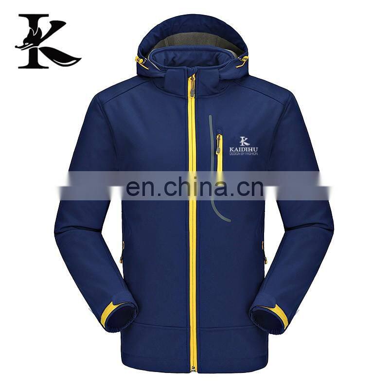 Custom New Design Waterproof Softshell Jacket