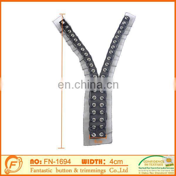 sewing on cotton tassel lace