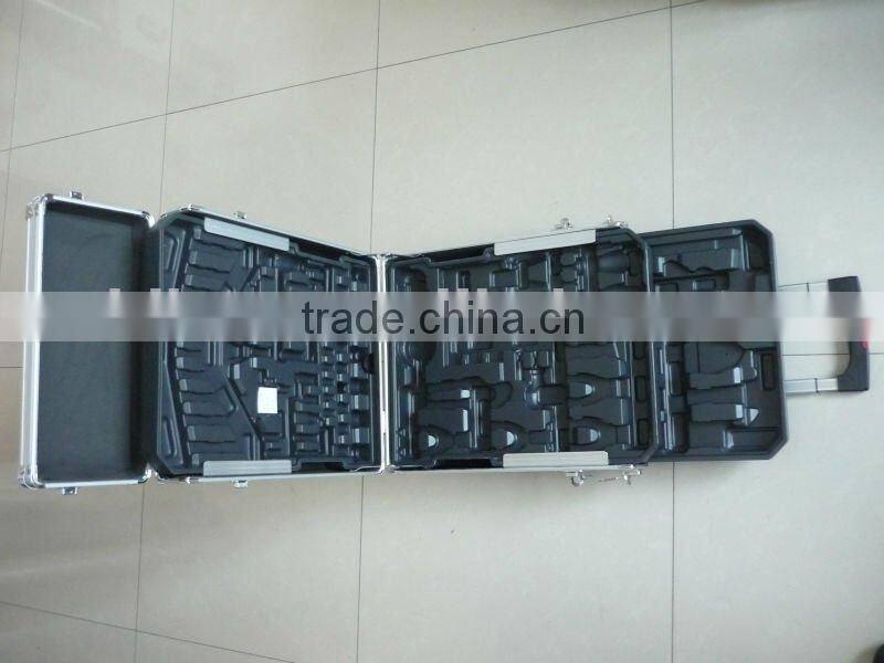 tool box with wheels