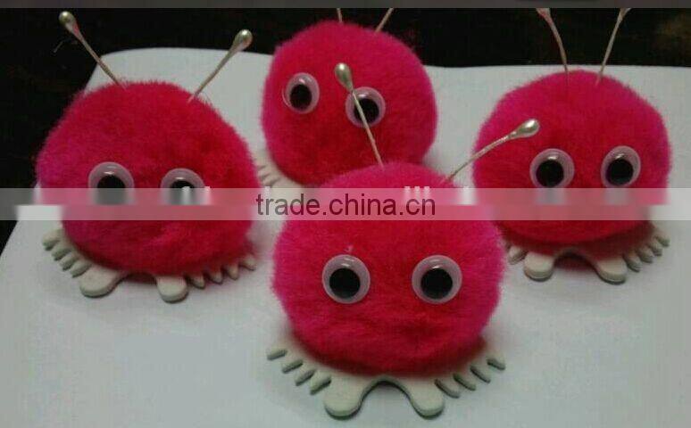 hot sell promotional gift plush Pom pom wuppie toy with ribbon