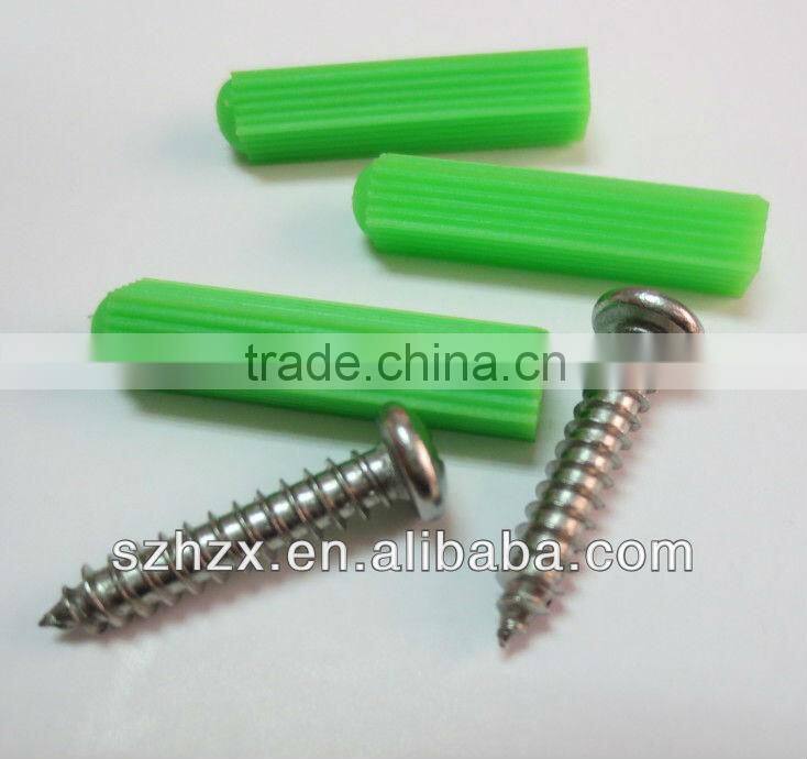Plastic expansion wall nails expand plugs