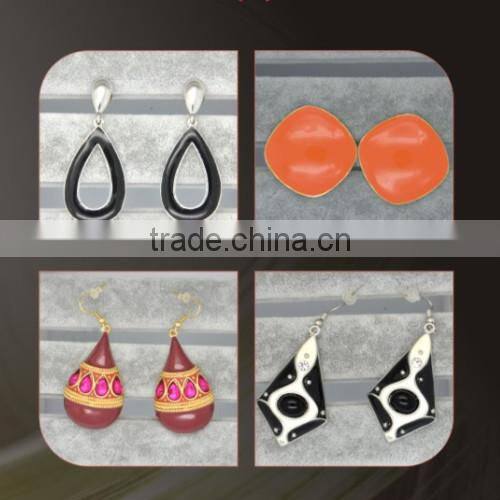 gold beautiful designed earrings for girls