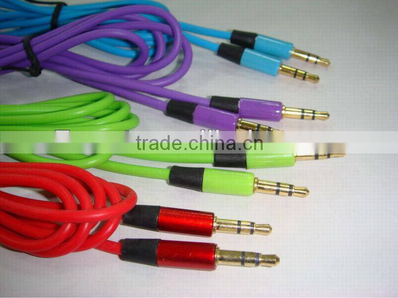 Colorful 3.5mm Audio Extension AUX Cable for iphone4/4s