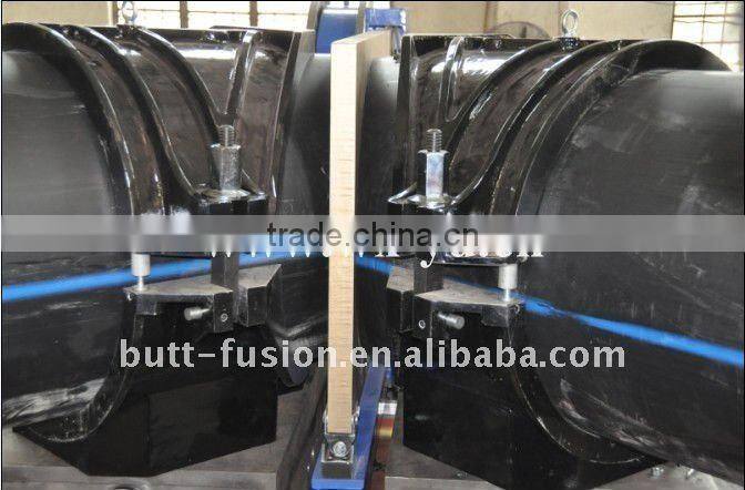 Elbow fitting welding machine