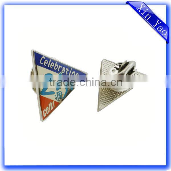 High quality gold plating custom heart shaped enamel bronze badge