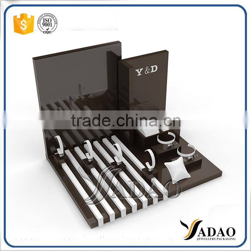 Free design and customized black acrylic i watch display stand