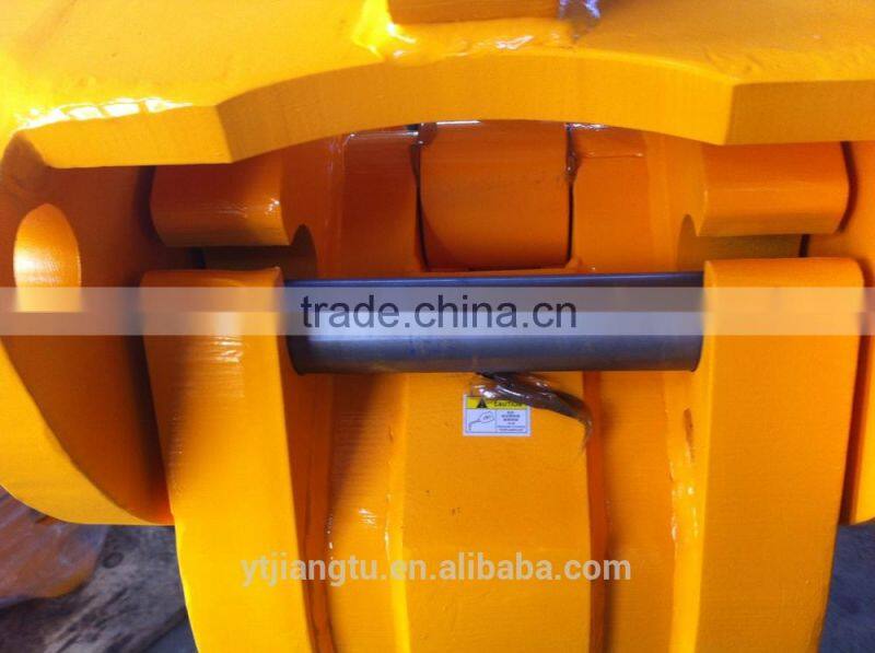 Excavator quick hitch coupler for cat336