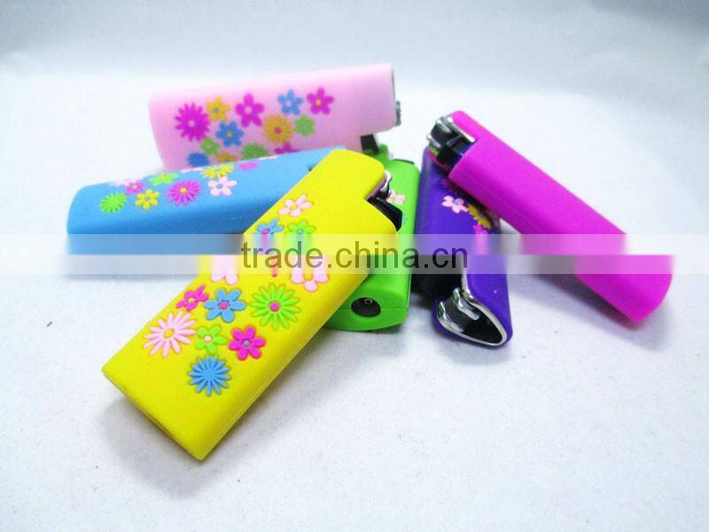 Fashionable silicon lighter cover