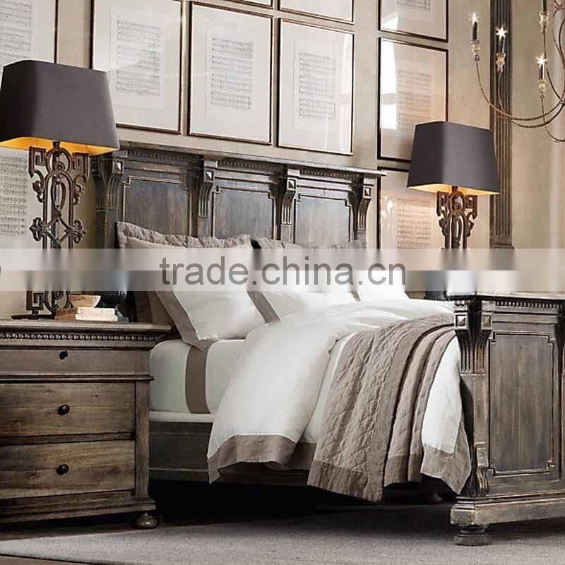 Antique finish European classic decorative lighting iron casting carving table lamp