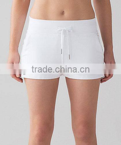 MGOO Factory Supplied White Slim Fit Shorts Woman Light Cotton Terry Fabric Sport Short Pants