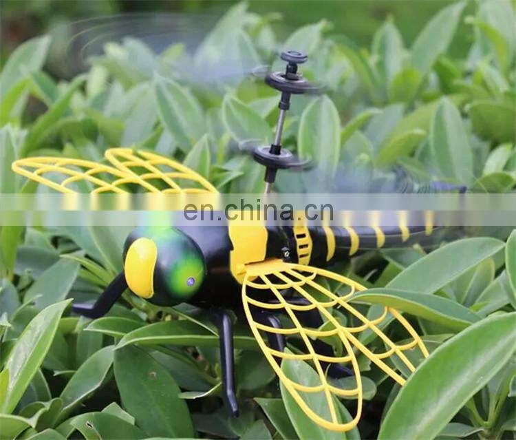 4.5CH RC dragonfly Mini Flyer S700 Infrared mini rc flying insect toy