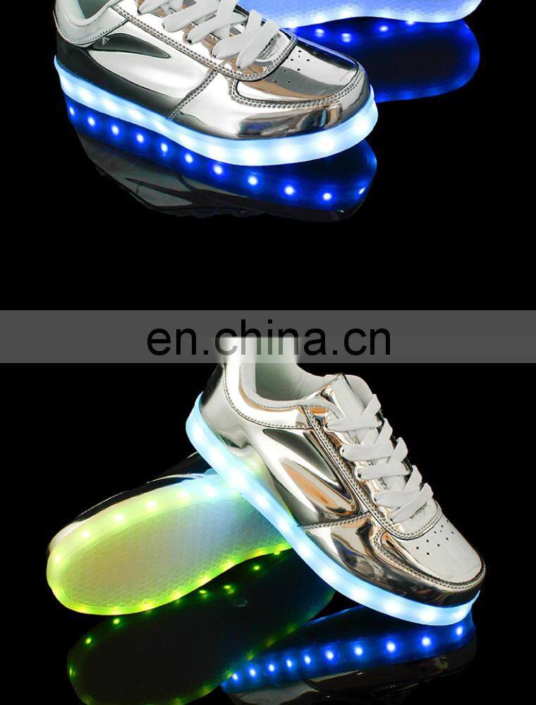 wholesale shining mirror finish PU leather street dance night club LED shoes