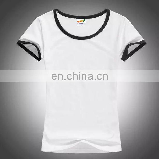 Girl's round-neck t-shirt with short sleeves and color end for collar and sleeves