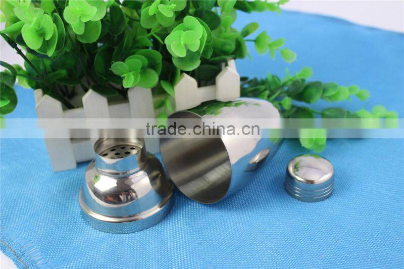 Stainless steel cocktail shaker