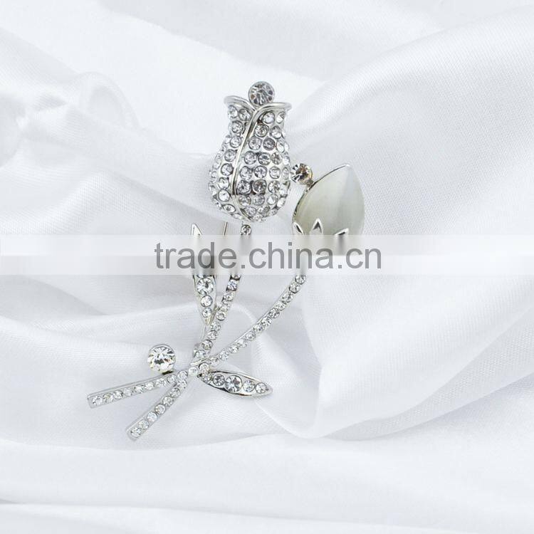 Personalized Flower Design Metal Gold Lapel Pin For Sales