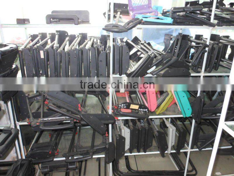 Rolling Tote Bagg 17" Crinkle Nylon