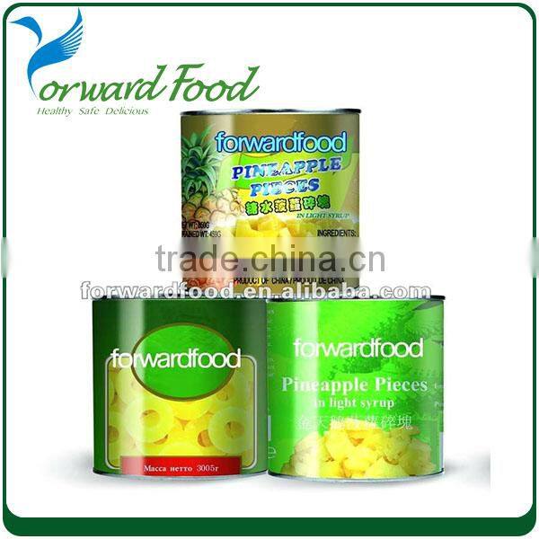 Delicious canned pineapple slices of canned pineapple