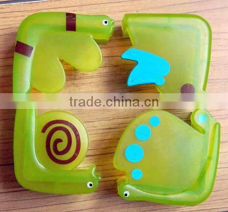 Top Quality Child Safety Corner Desk Pads in Baby Protection Supplier