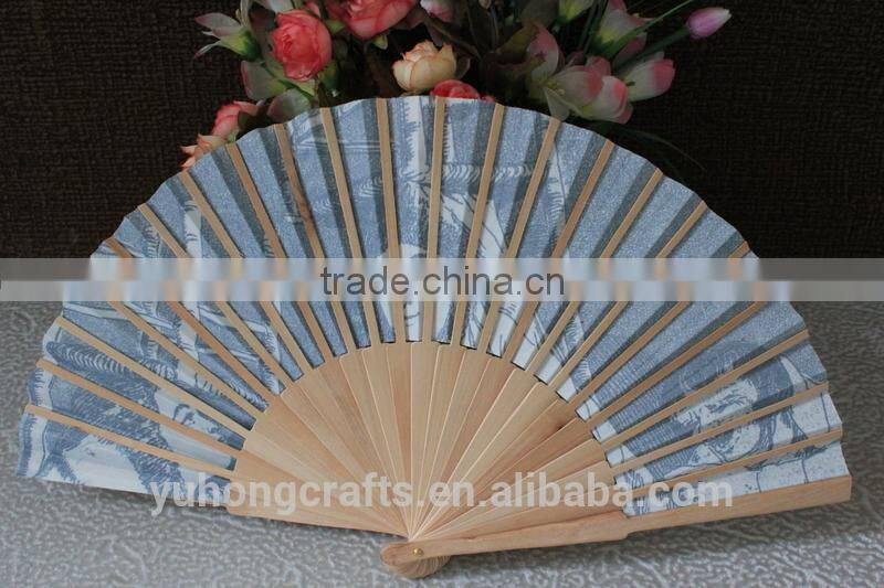 Environmental and cheap hand folding wood fan